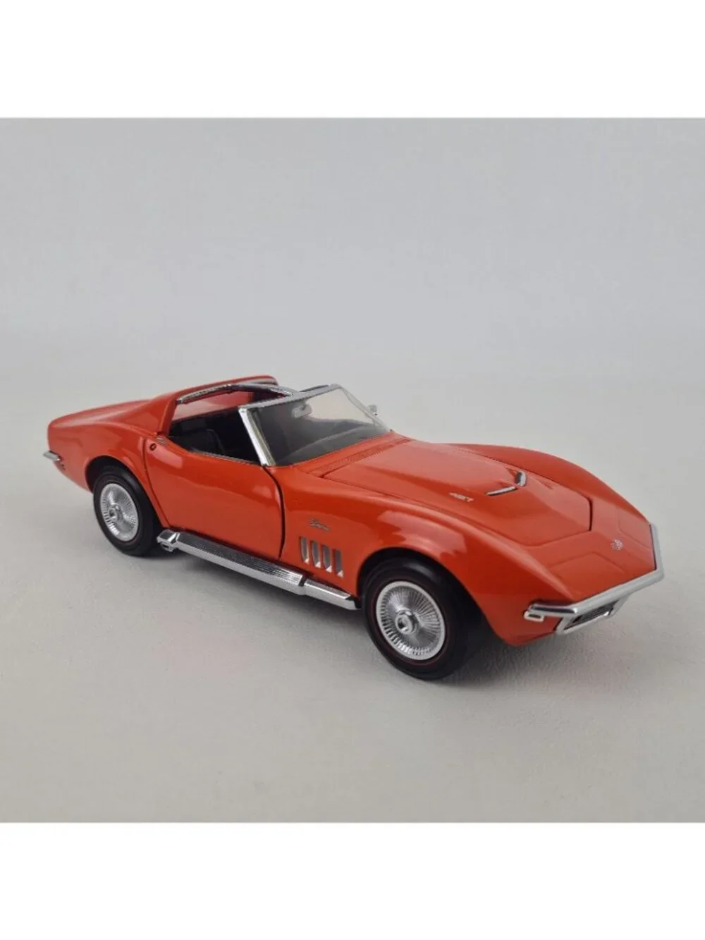 Franklin Mint Precision 1969 Chevrolet Corvette Orange 1:24 Die Cast B11VB57